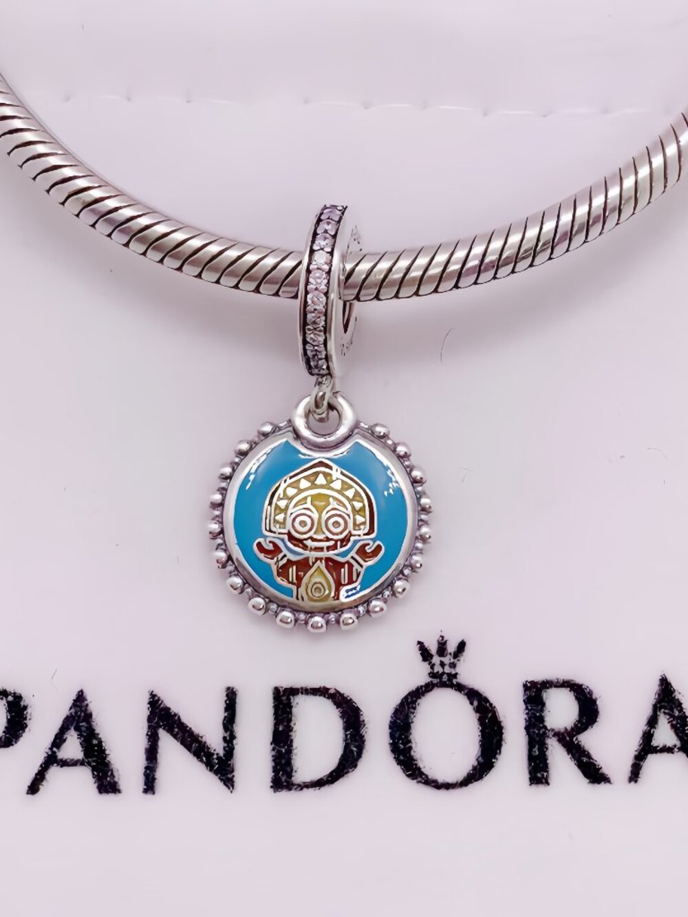 Pandora Polynesian Village Resort Maui Tiki charm